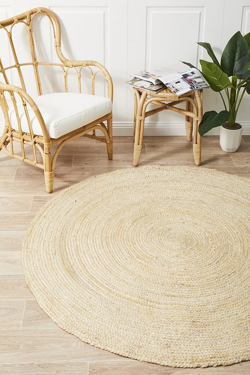 Atrium Polo Round Bleach Rug Culture