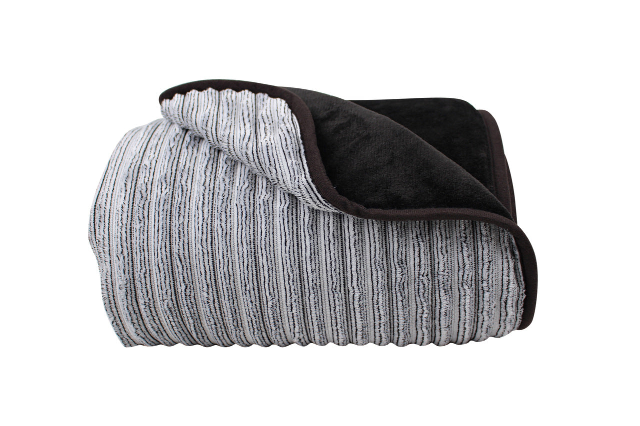 Bas Phillips Zermatt Luxury Blanket by Bas Phillips Bas Phillips