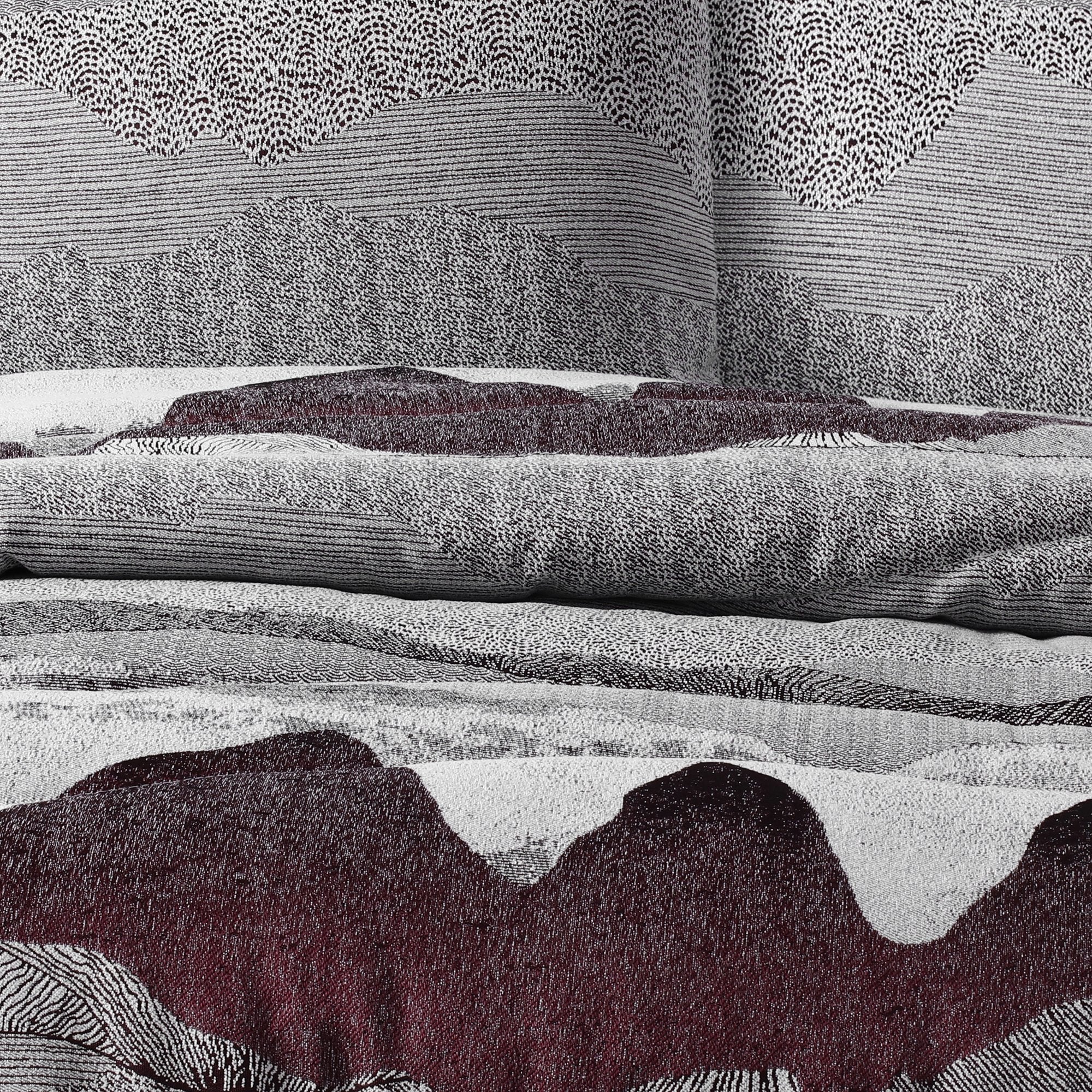 Accessorize Bulla Burgundy Jacquard Quilt Cover Sets Accessorize