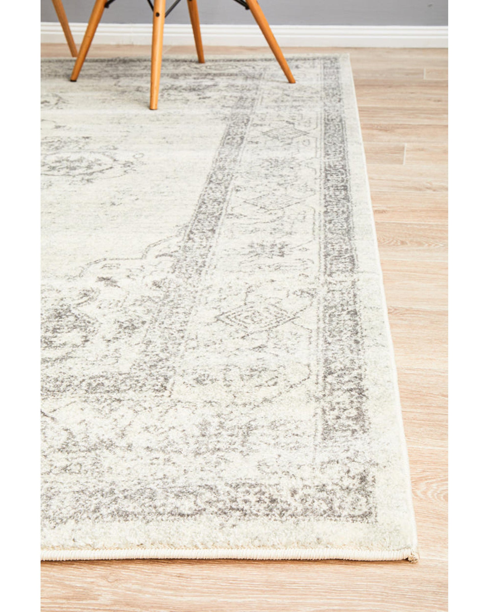 Century 977 Silver Rug Rug Culture