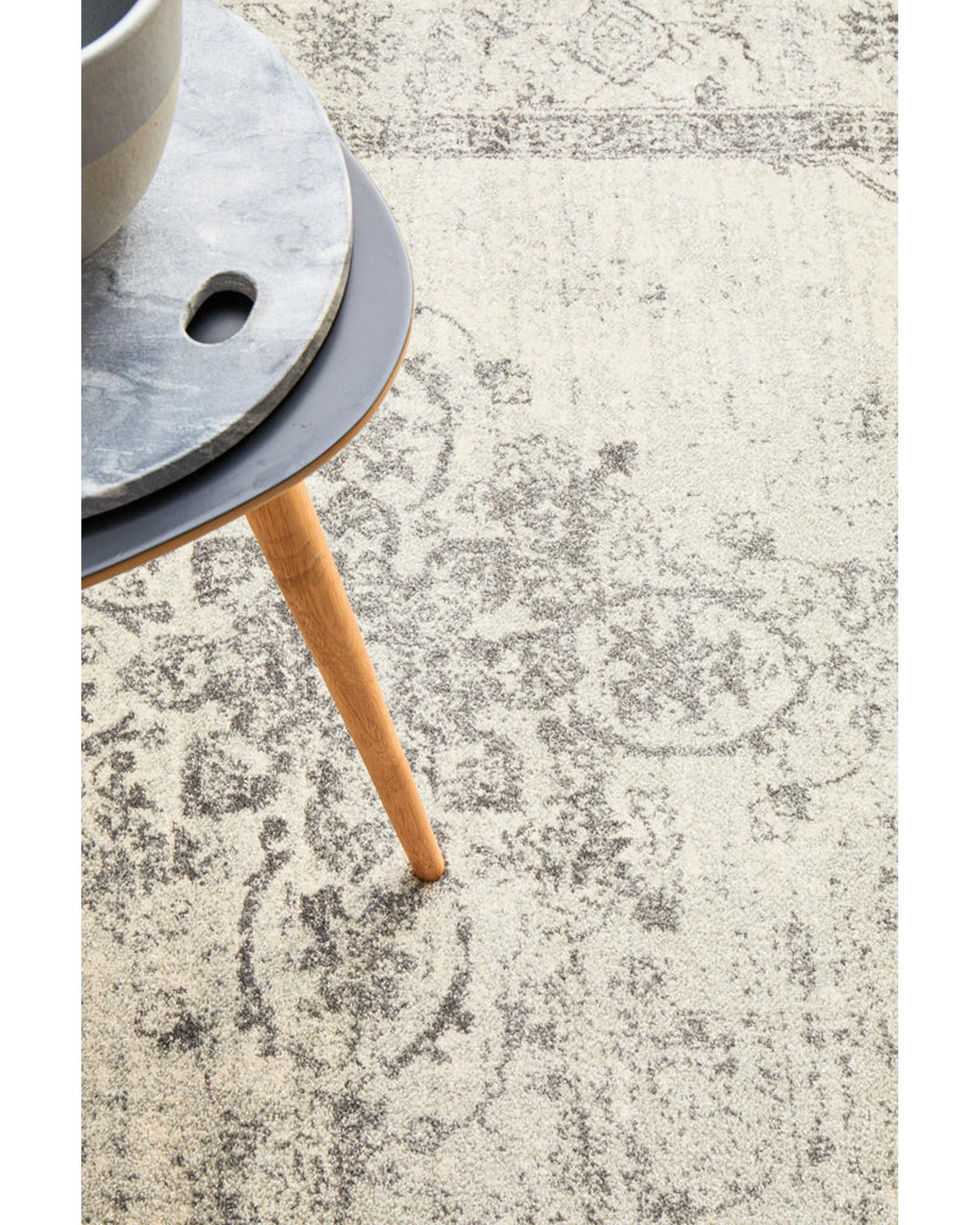 Century 977 Silver Rug Rug Culture