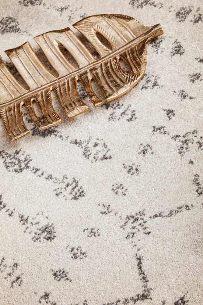 Chrome Elsa Silver Rug RUG CULTURE