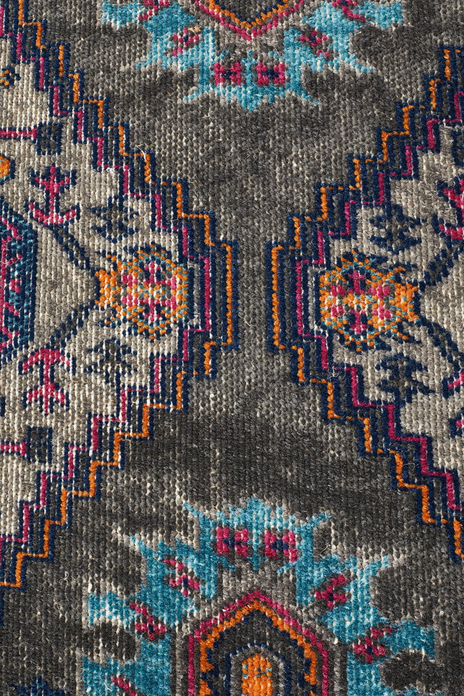 Eternal Whisper Quad Grey Runner Rug Rug Culture