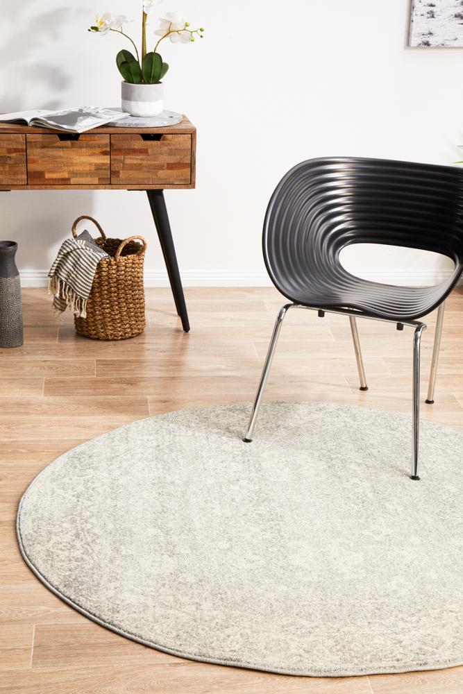 Evoke Shine Silver Transitional Round Rug Rug Culture