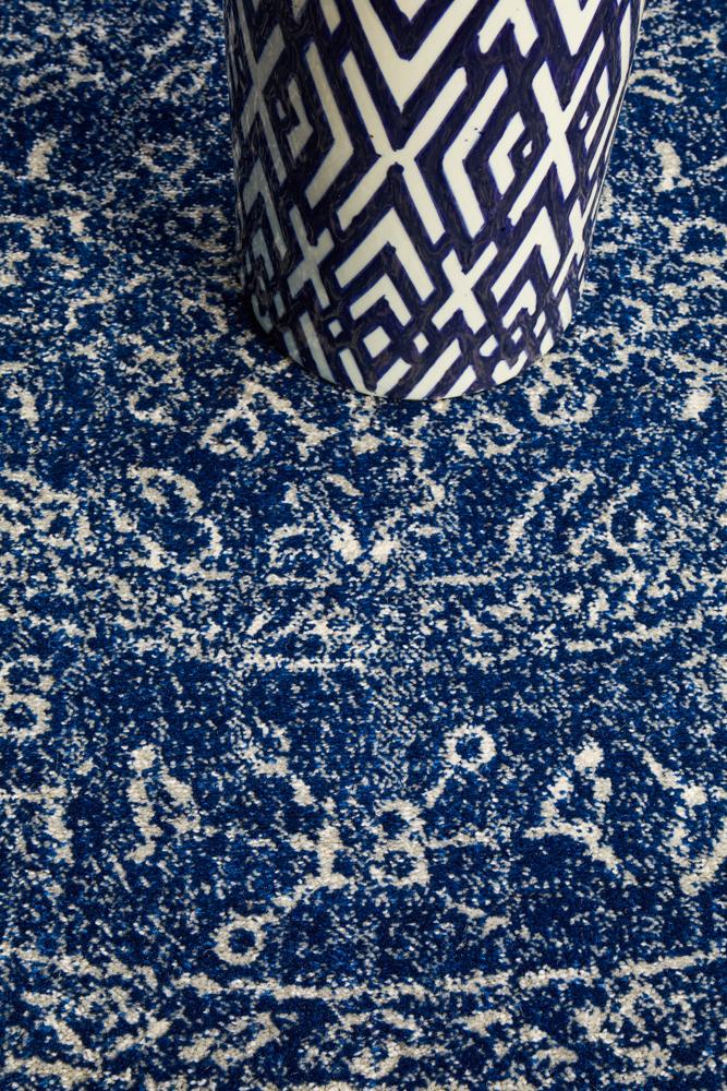 Evoke Artist Navy Transitional Round Rug Rug Culture