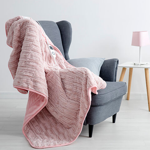 Gainsborough Deluxe Faux Fur Heated Blanket Gainsborough