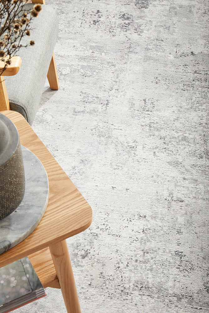 Illusions 156 Silver Runner Rug RUG CULTURE