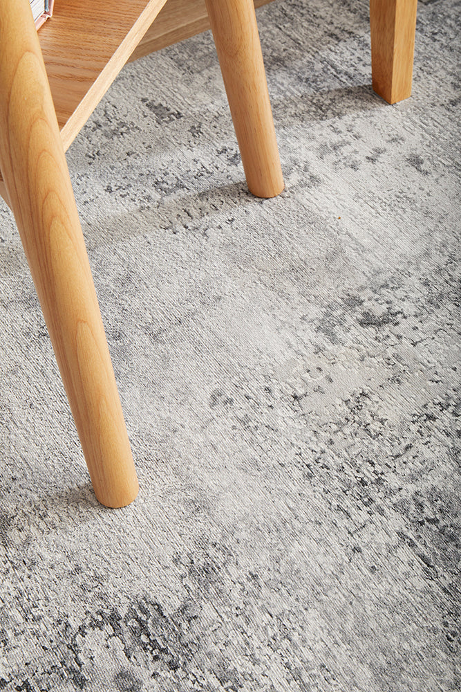 Illusions 156 Silver Runner Rug RUG CULTURE