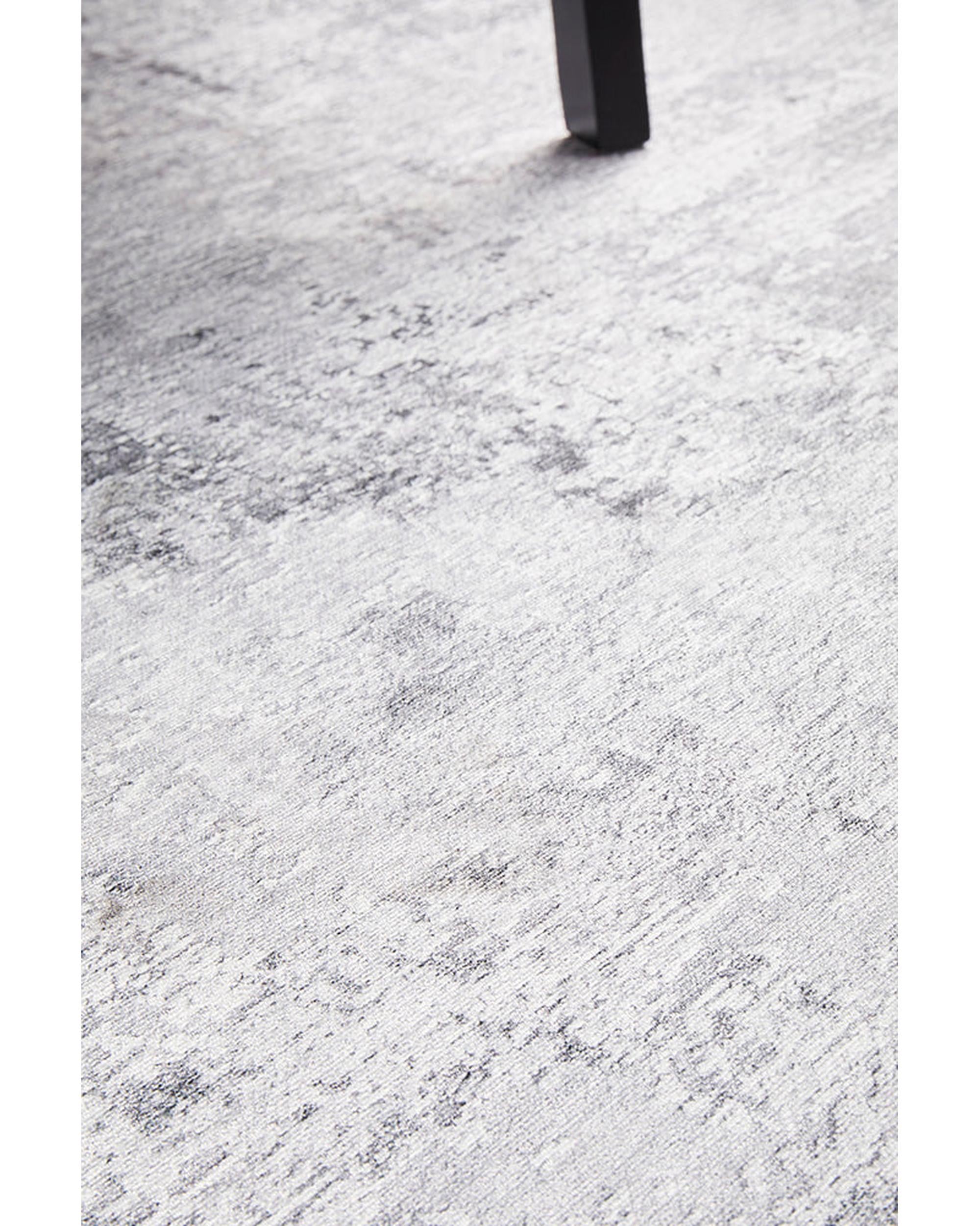 Illusions 156 Silver Rug RUG CULTURE