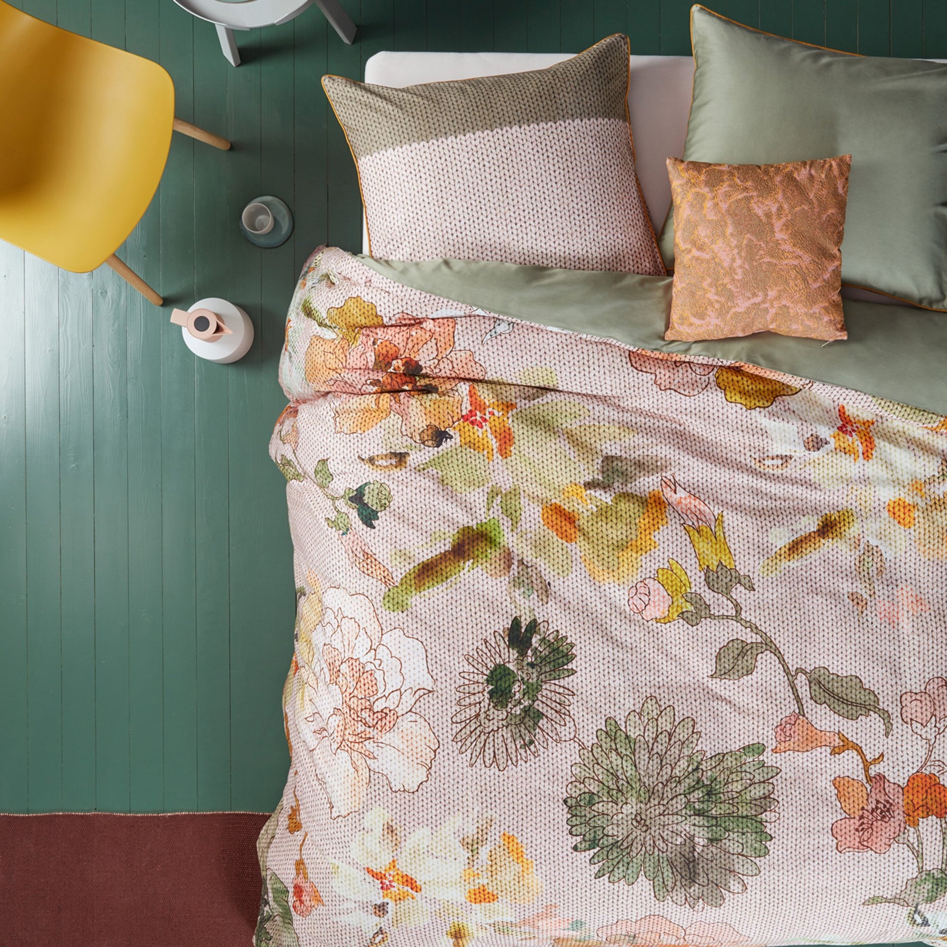 Bedding House Knitted Rose Multi Sateen Quilt Cover Set Bedding House