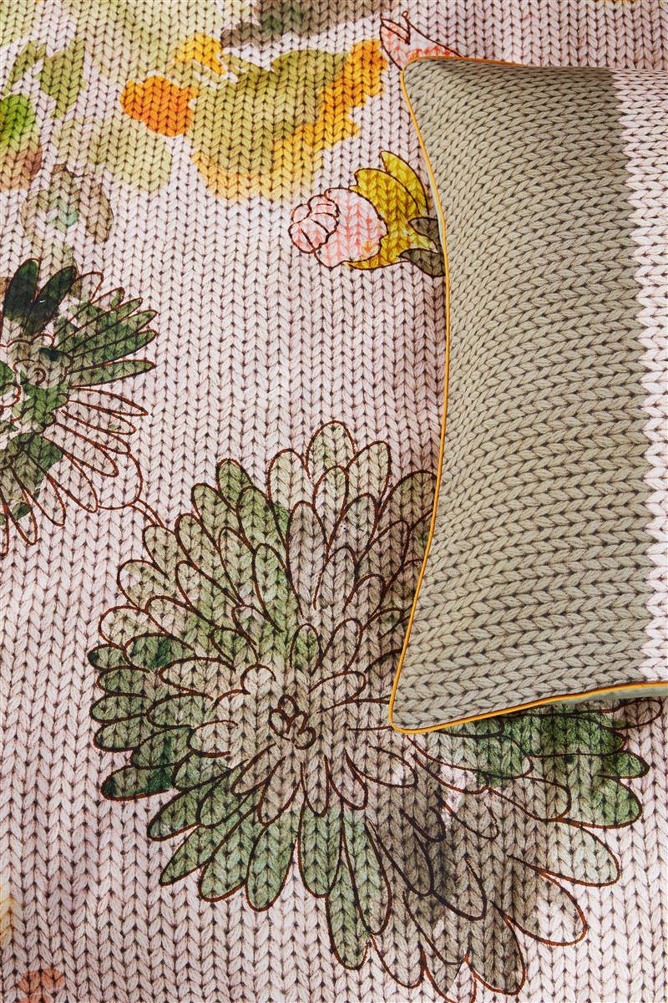 Bedding House Knitted Rose Multi Sateen Quilt Cover Set Bedding House