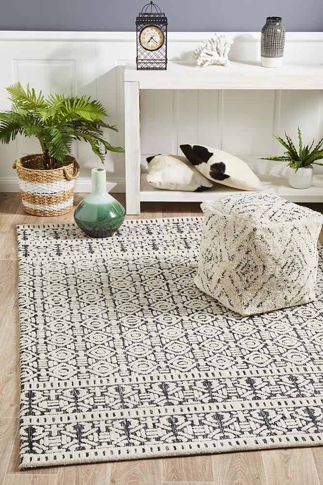 Levi Adonis Ivory Black Rug Rug Culture