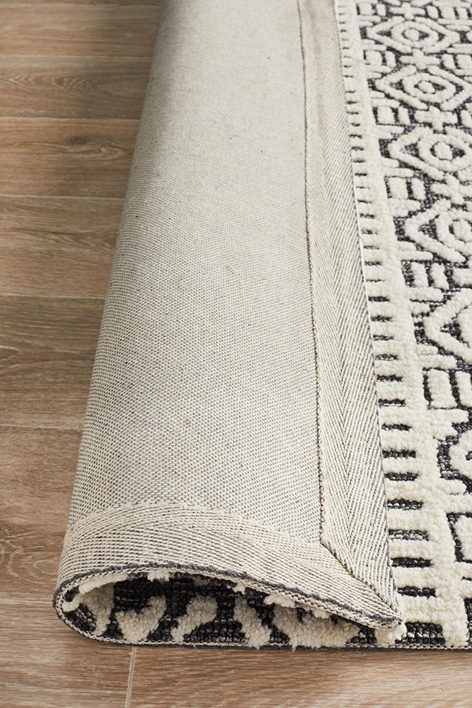 Levi Adonis Ivory Black Rug Rug Culture