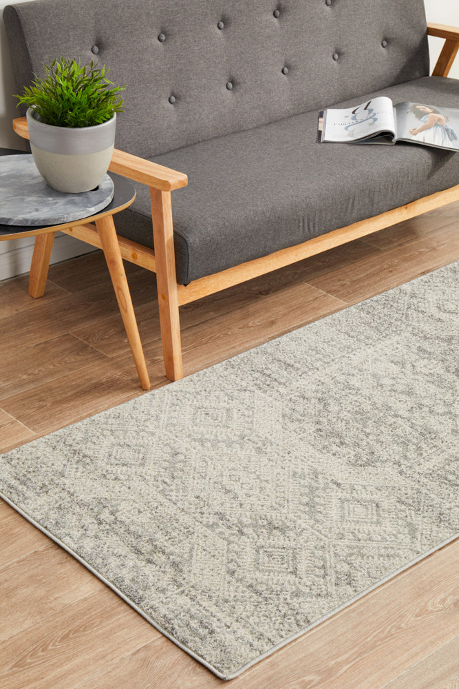 Mirage Zelda Silver Grey Runner Rug Rug Culture