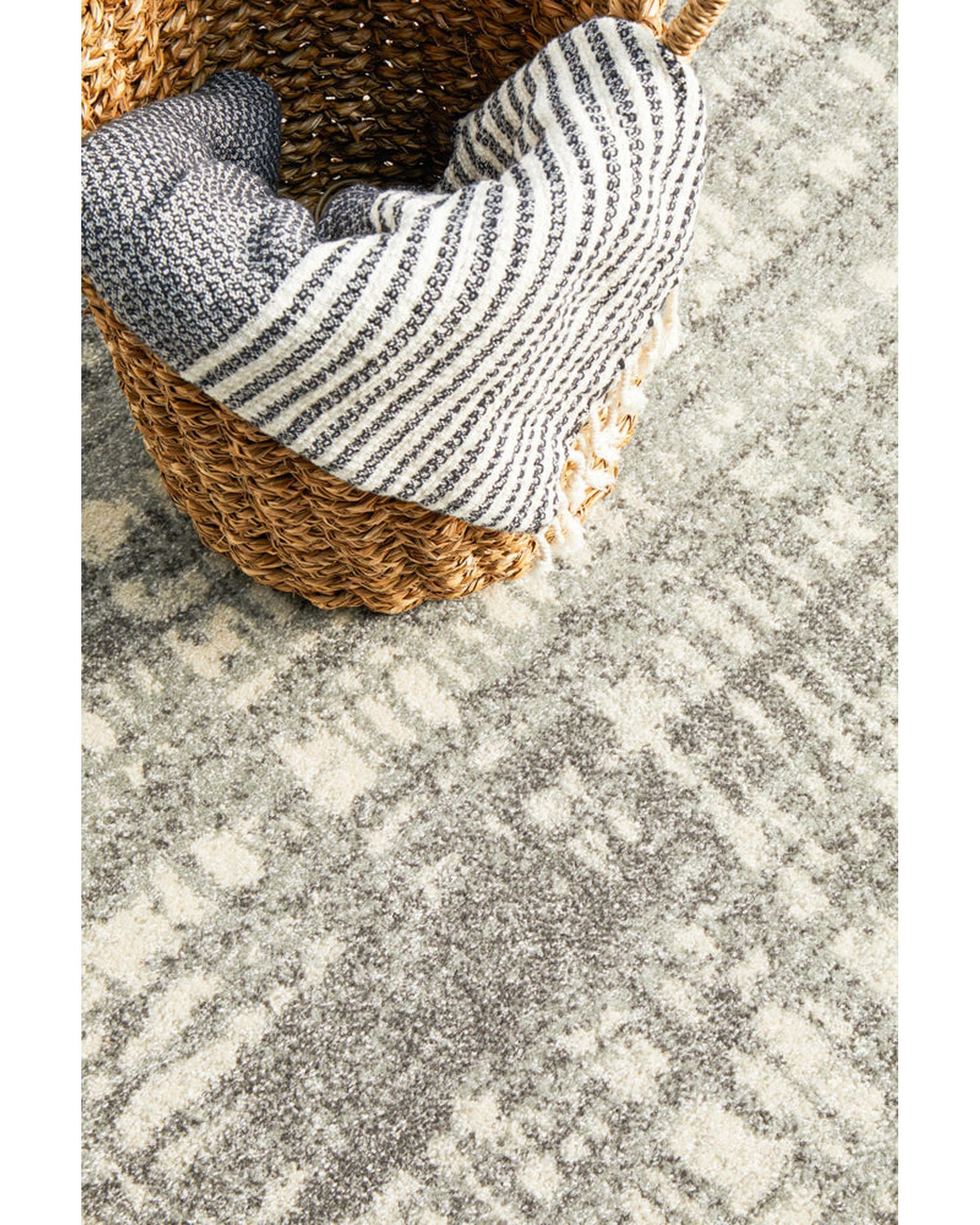 Mirage Ashley Abstract Modern Silver Grey Rug Rug Culture