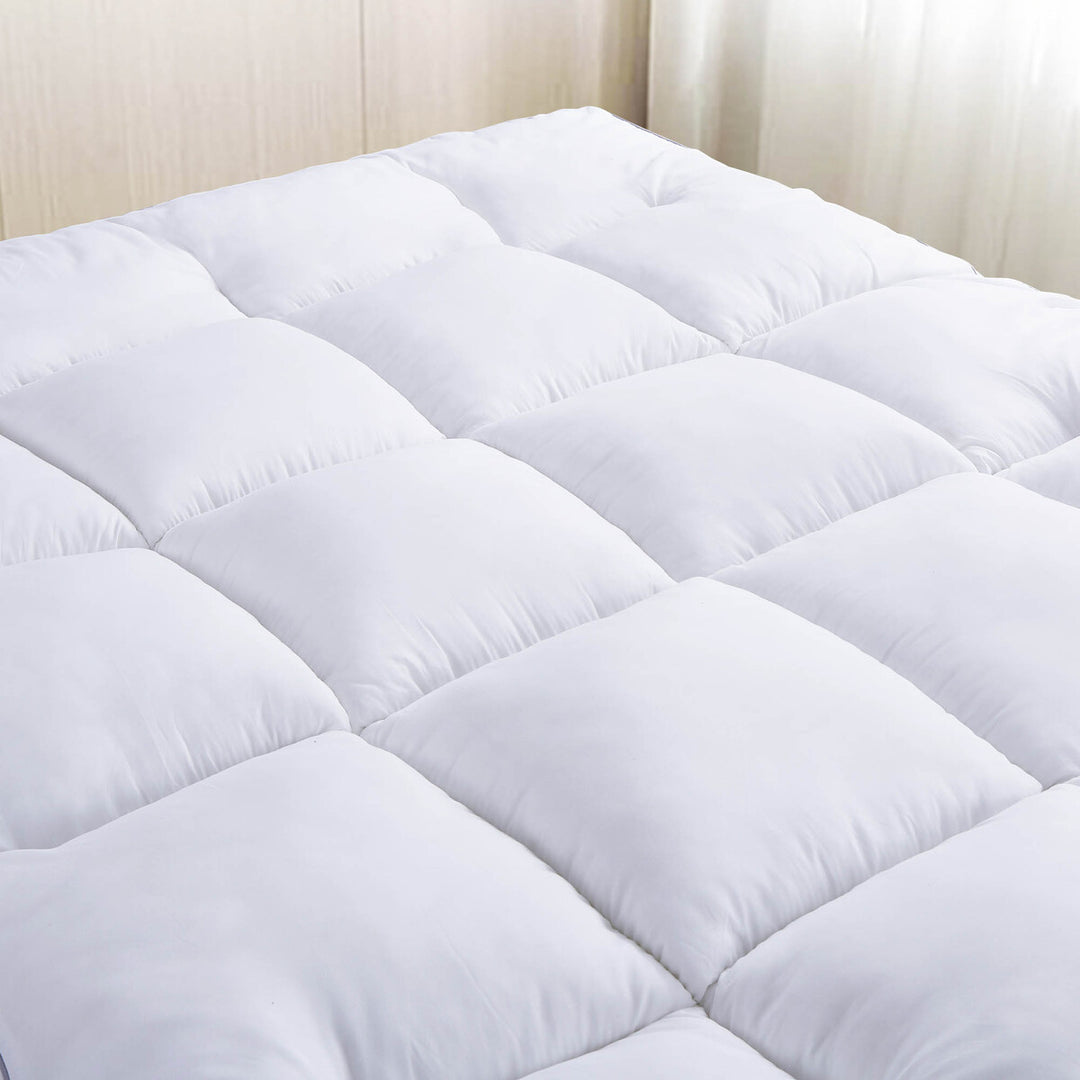 Luxton 2000GSM Bamboo Mattress Topper Luxton