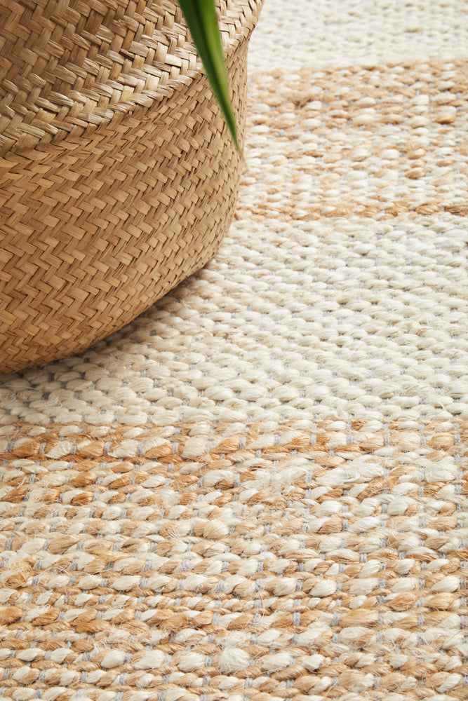 Noosa 555 Natural White Runner Rug RUG CULTURE