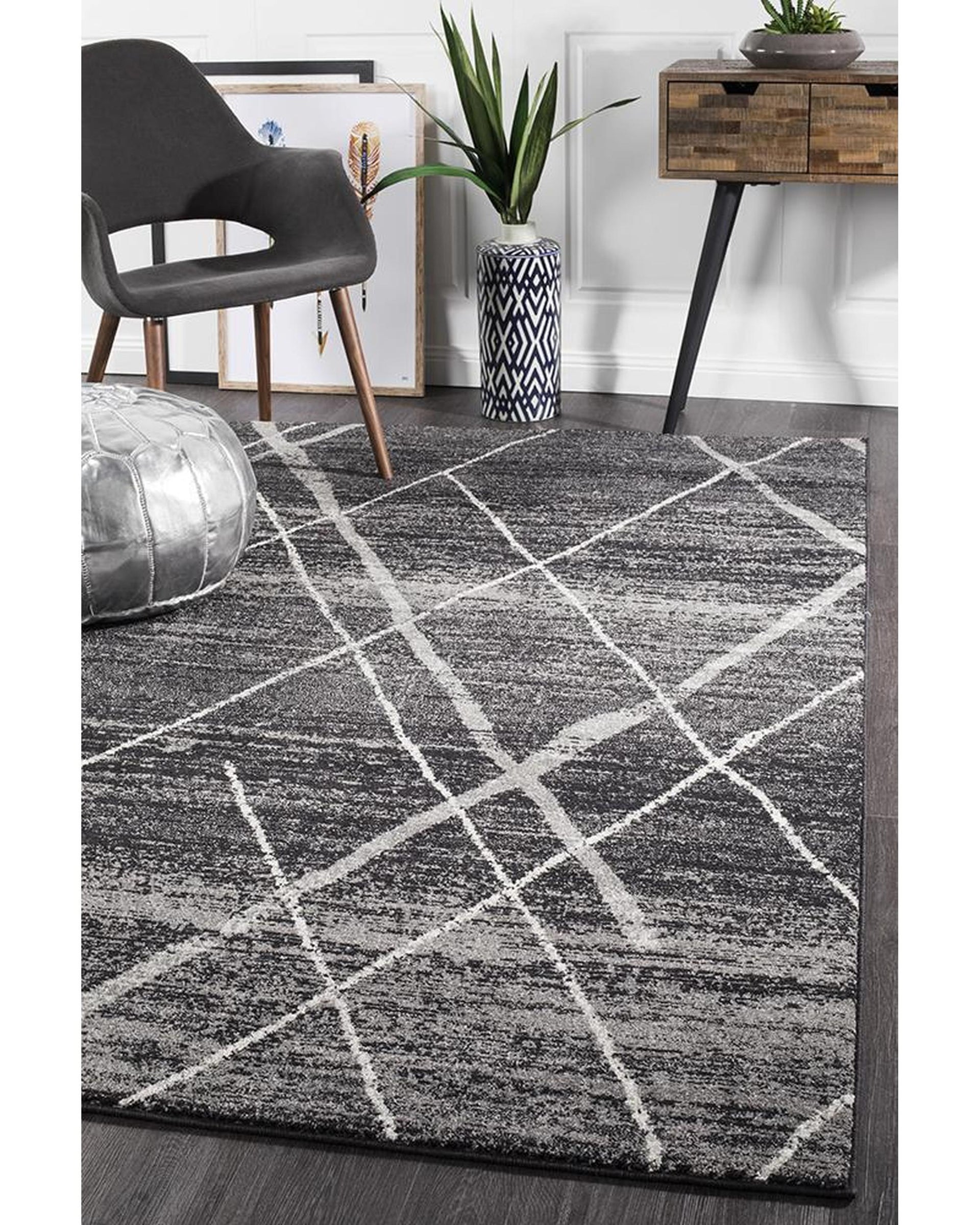Oasis Noah Charcoal Contemporary Rug