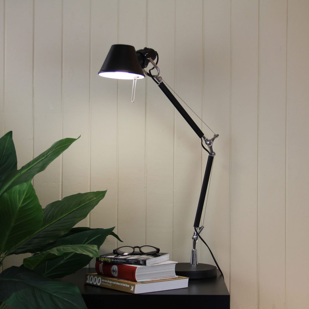 FORMA LAMP Retro Styled Adjustable Task Lamp Black Oriel Lighting