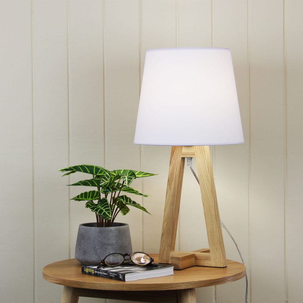 EDRA TABLE LAMP White Scandi Table Lamp with White Cotton Shade Oriel Lighting