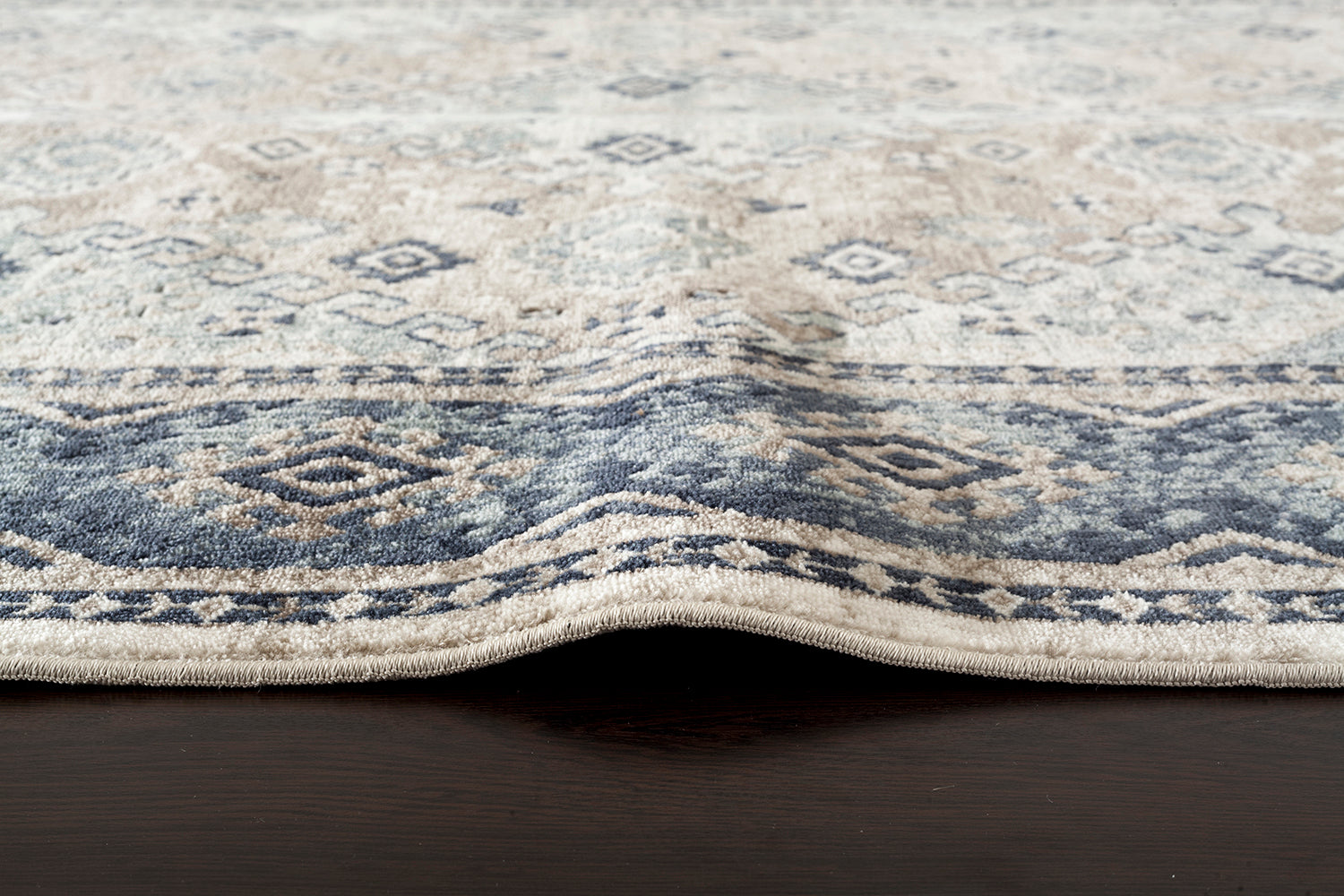 Providence Esquire Melbourne Traditional Beige Rug Rug Culture