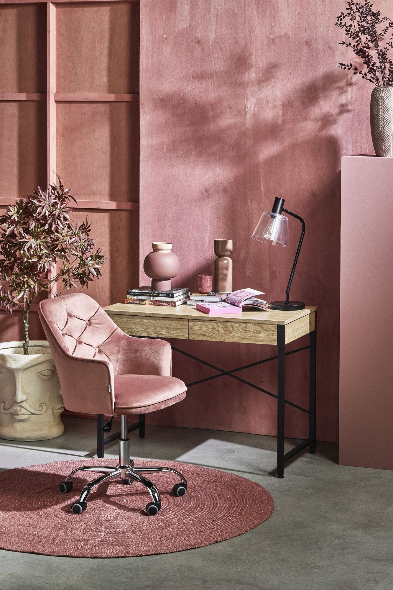 Vintage Design Benton Pink Round Jute Rug Vintage Design