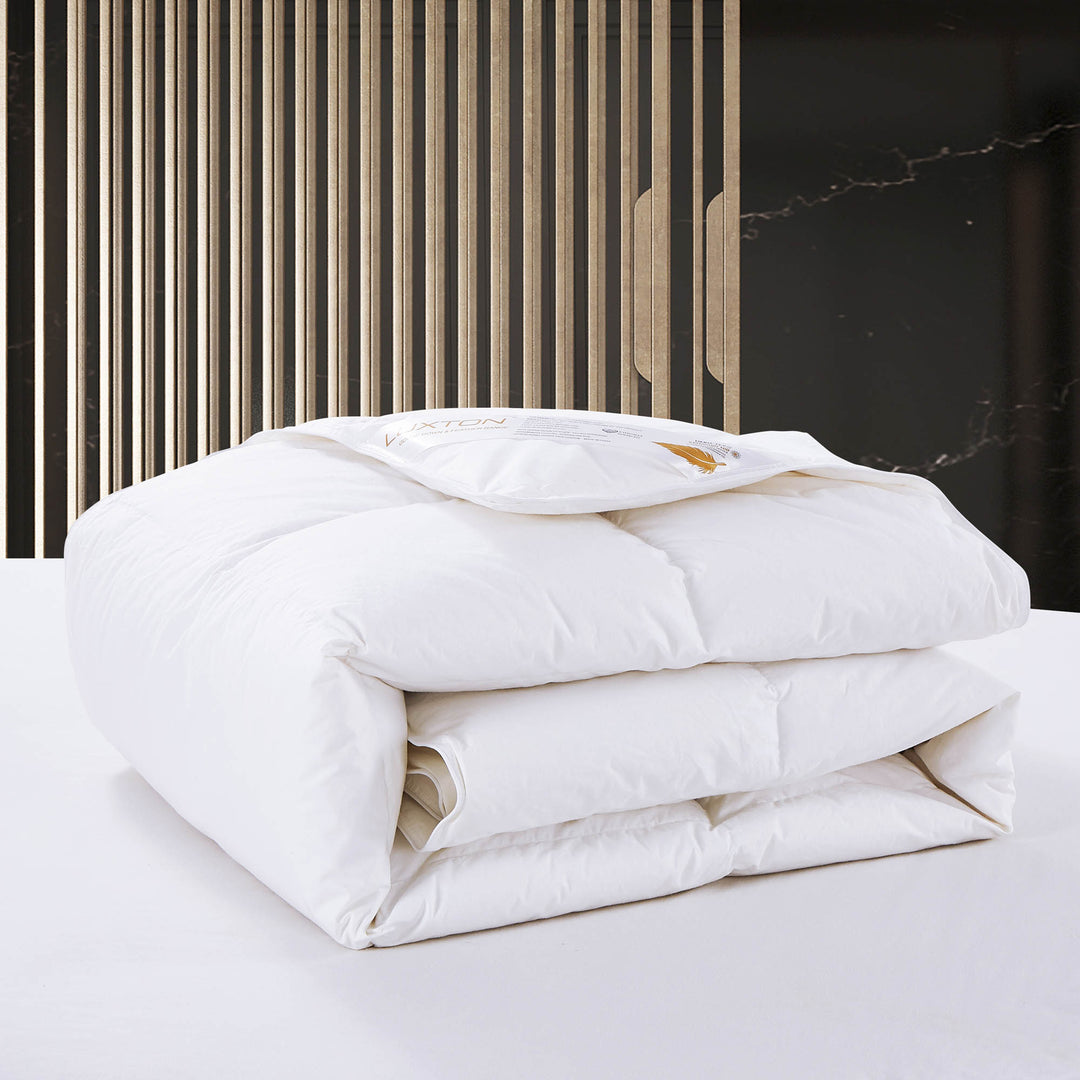 Luxton All Seasons Goose Feather 90 Down & 10 Feather Quilt Luxton