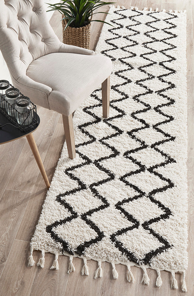 Saffron 11 White Runner Rug Rug Culture