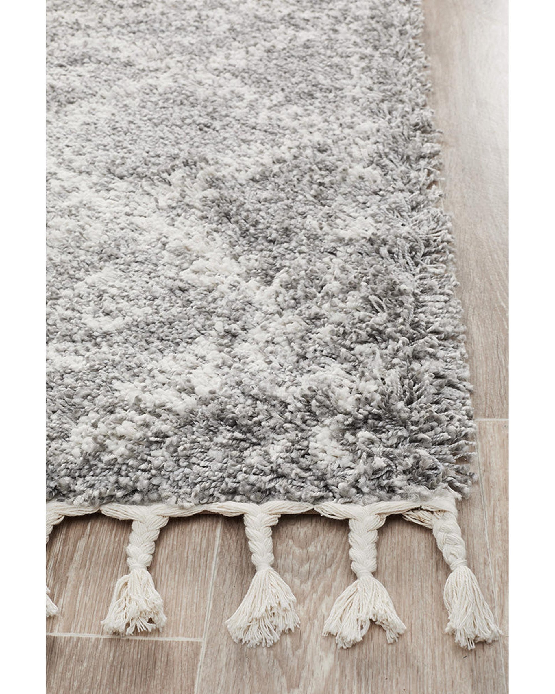 Saffron 33 Silver Runner Rug Rug Culture