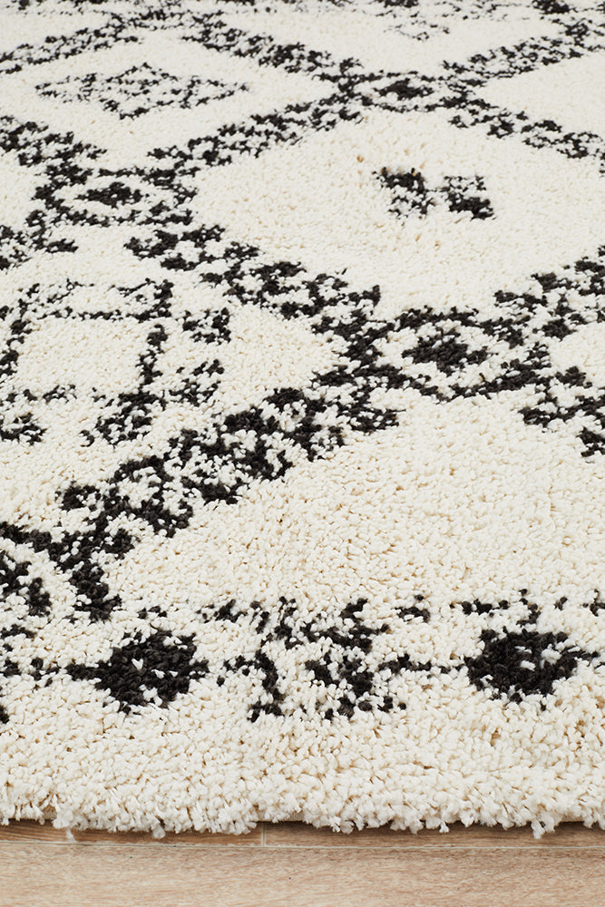 Saffron 33 White Rug Rug Culture