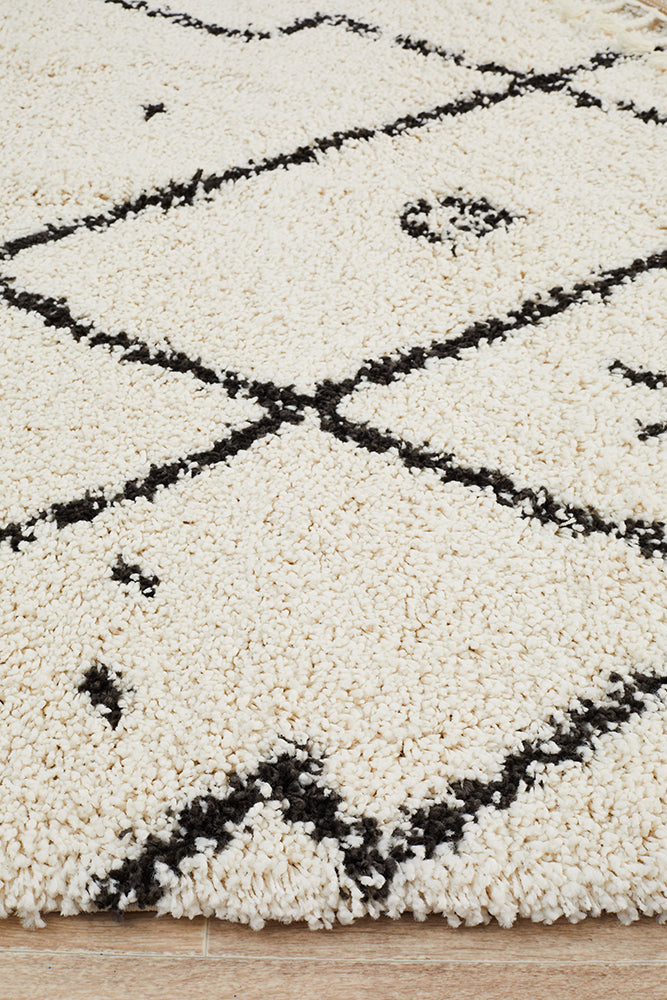 Saffron 44 White Rug Rug Culture