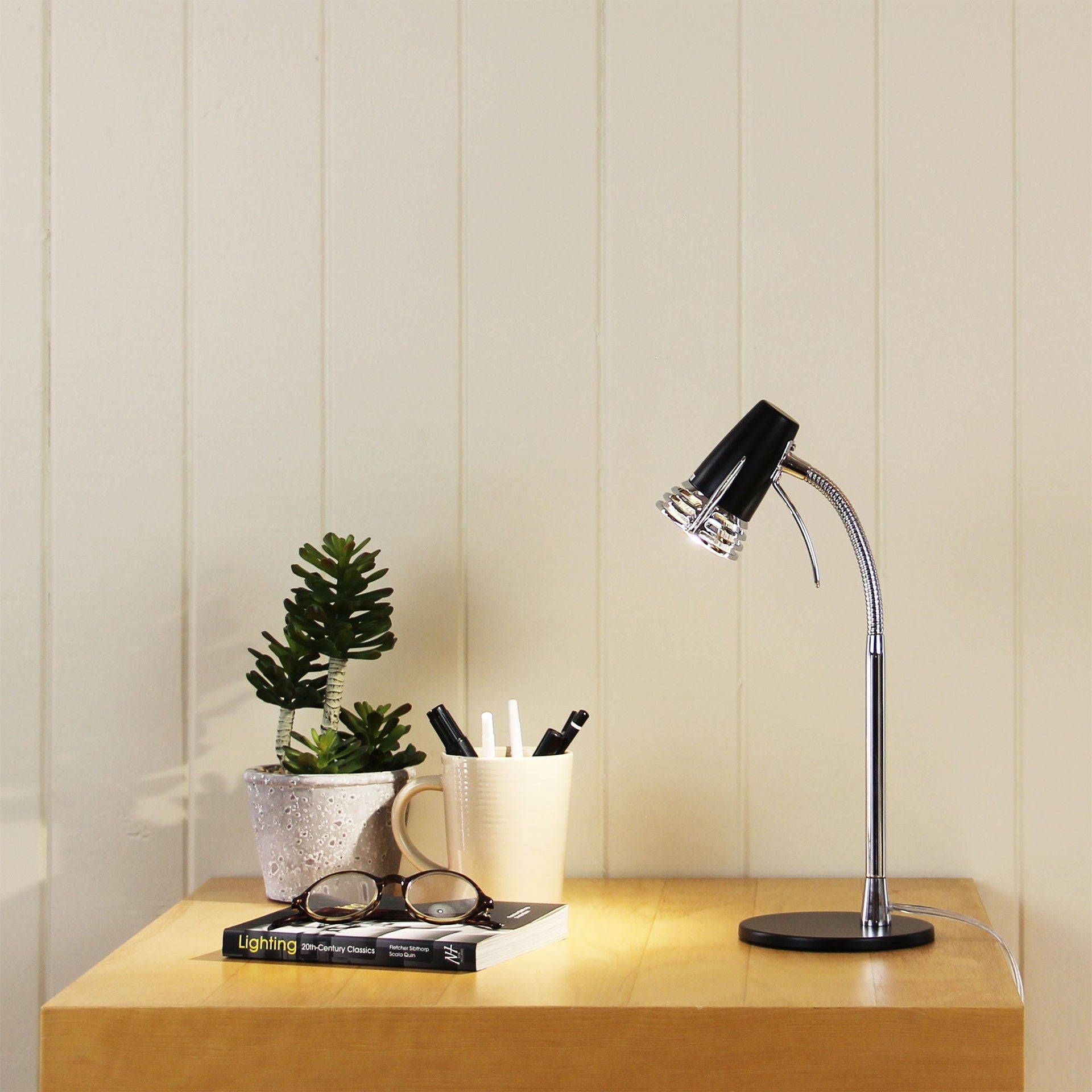 SCOOT Compact LED Task Lamp Matt Black Oriel Lighting
