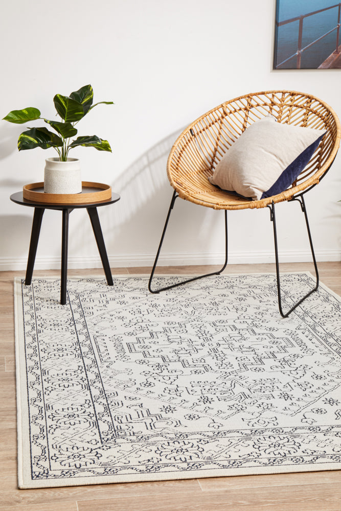 Seaside 5555 White Rug RUG CULTURE