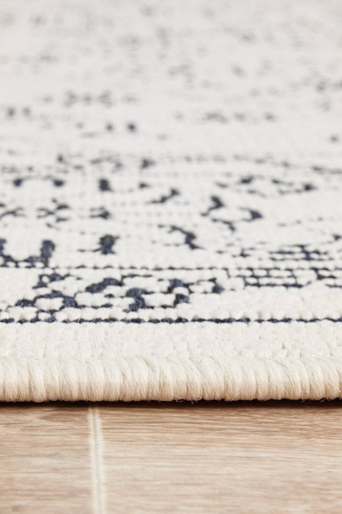 Seaside 5555 White Rug RUG CULTURE