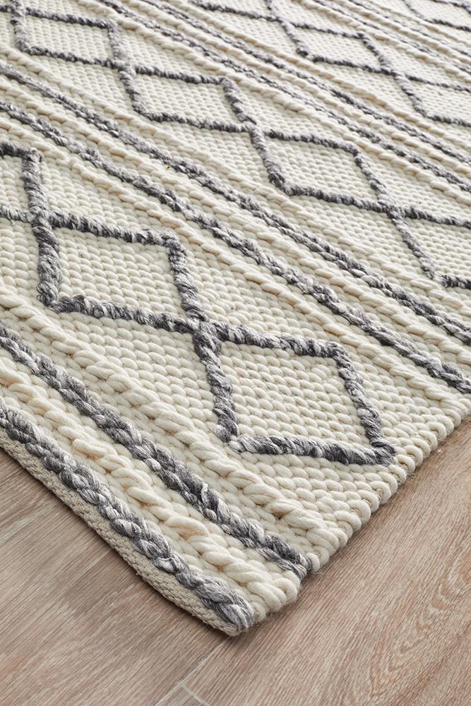 Studio Milly Textured Woollen Rug White Grey Rug Culture