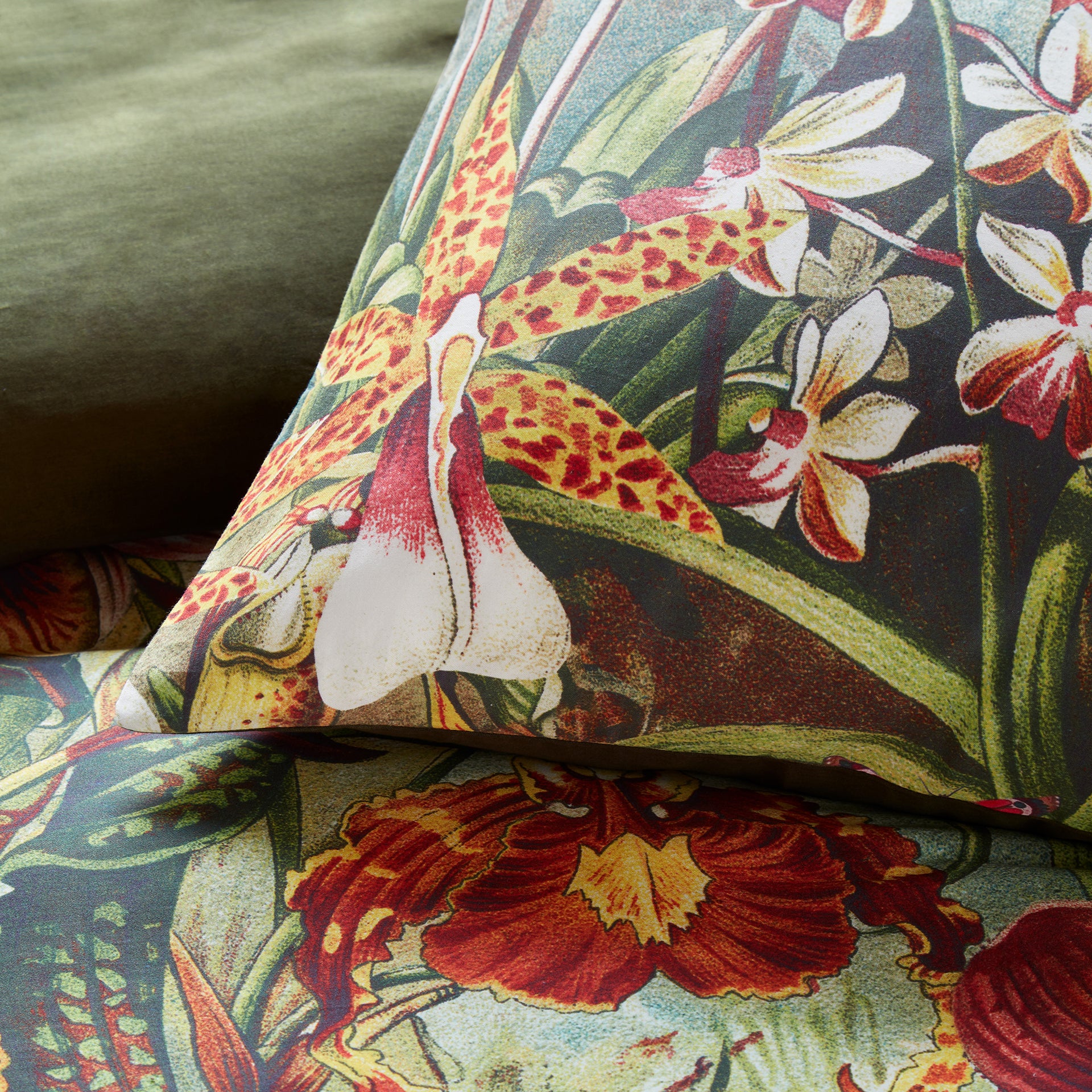 Bedding House Sweet September Sateen Quilt Cover Set Bedding House