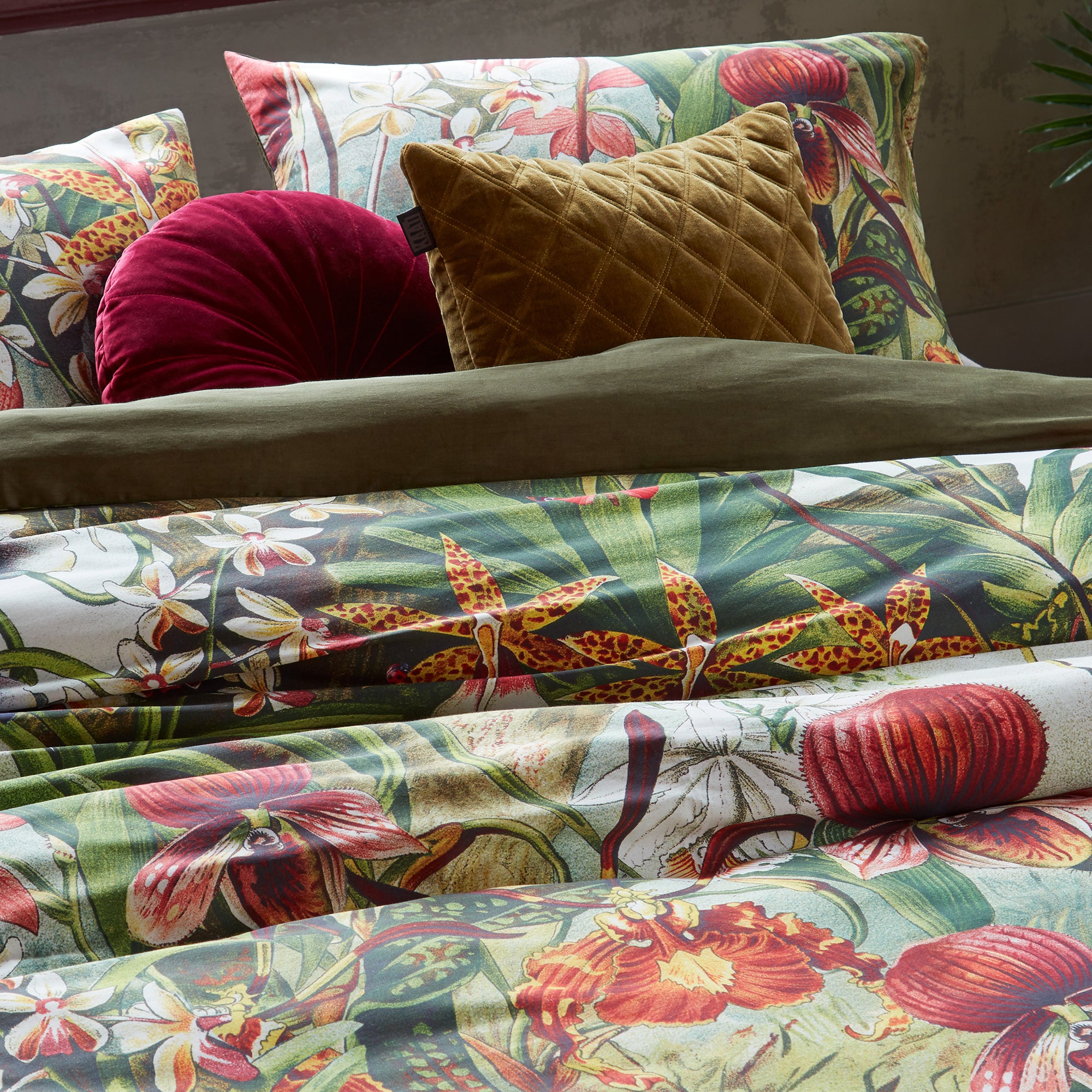 Bedding House Sweet September Sateen Quilt Cover Set Bedding House