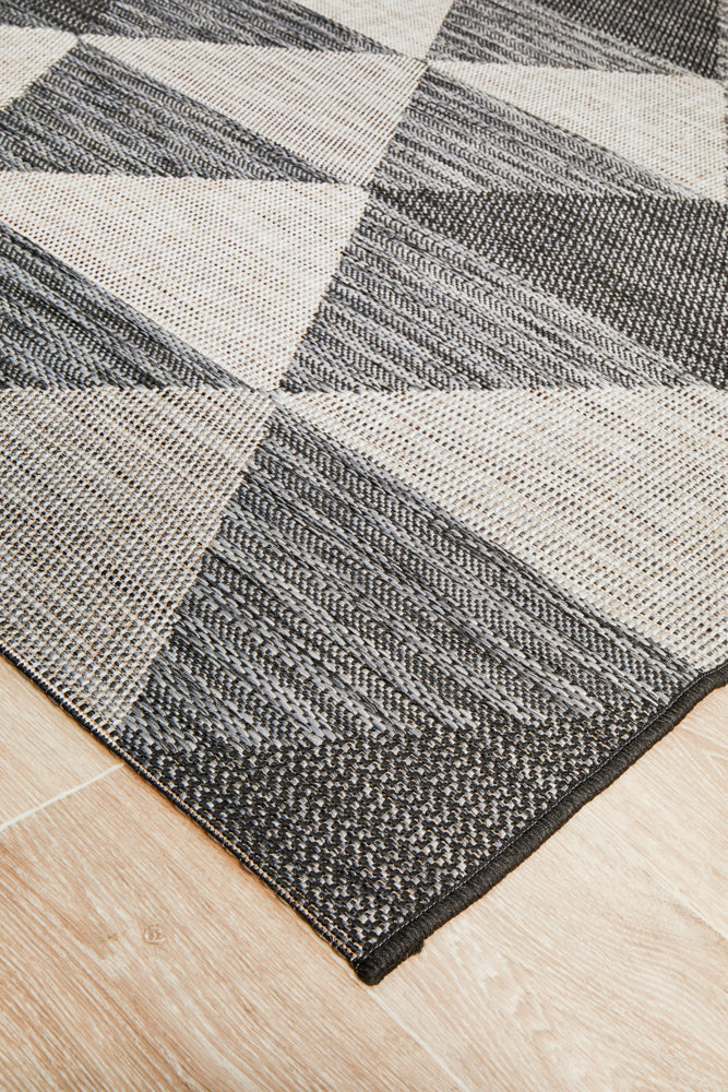 Rug Culture Terrace 5503 Black Rug Culture