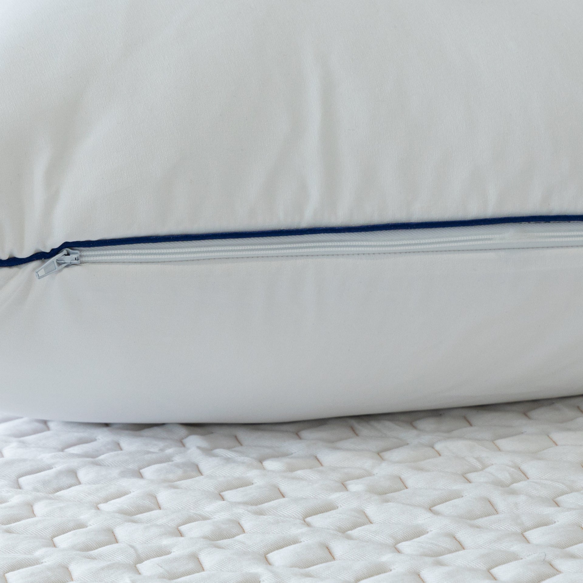 Moonshadow Adjustable Cube Thermocool Pillow Moonshadow