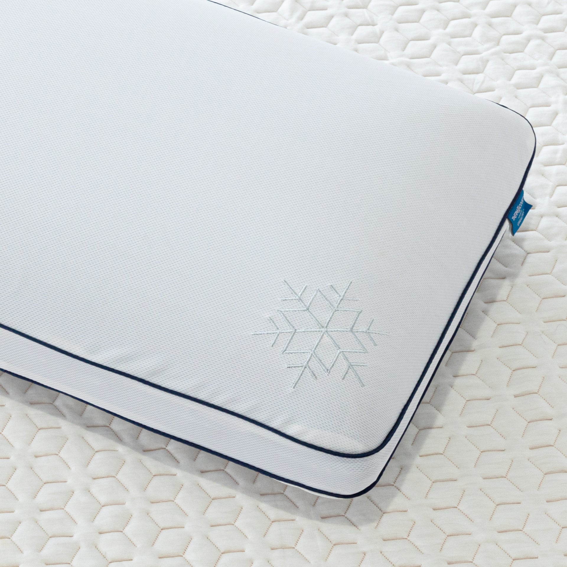 Moonshadow Side Sleeper Thermocool Pillow Moonshadow