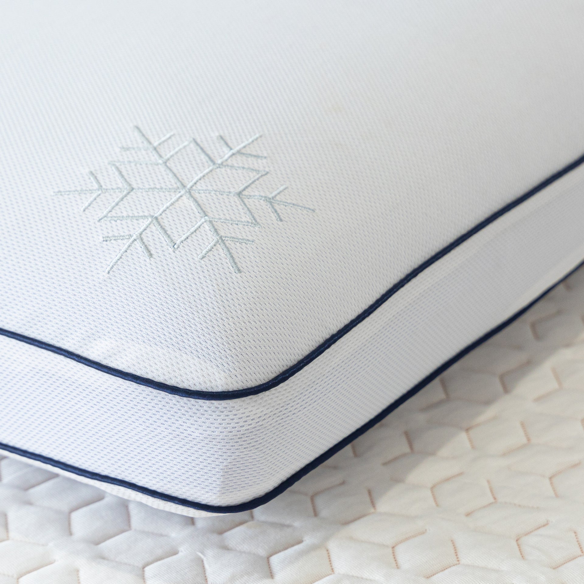 Moonshadow Side Sleeper Thermocool Pillow Moonshadow