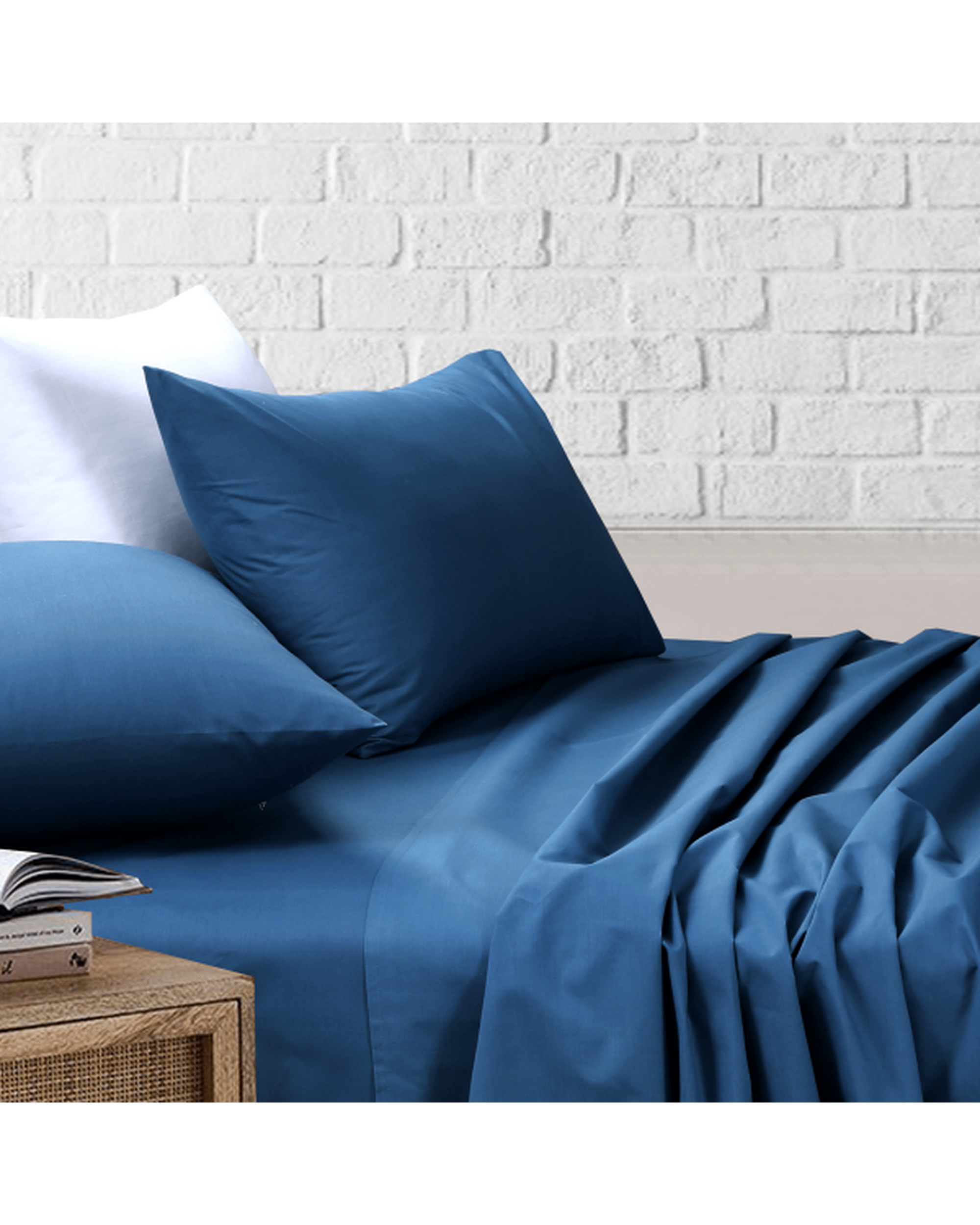 Amsons Blue Bedsheets Set- Flat & Fitted Sheets With Pillowcases Amsons