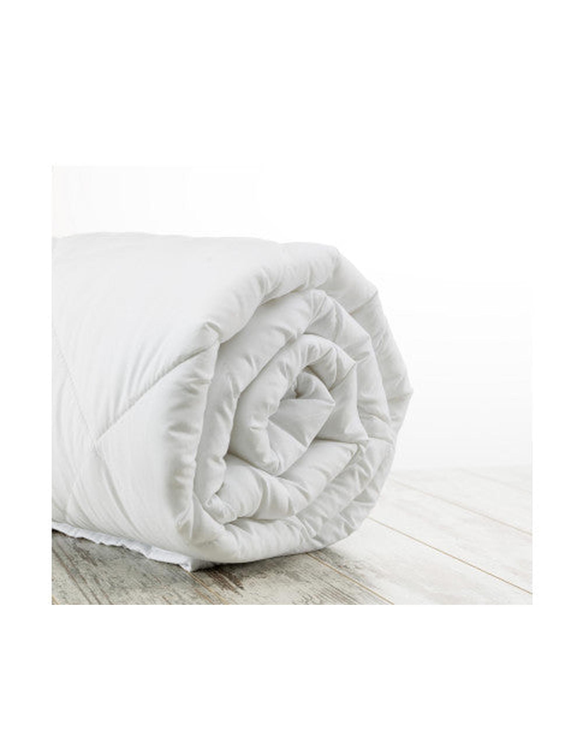 Silk Touch Quilt 360GSM All Seasons Antibacterial Hypoallergenic Casa Decor