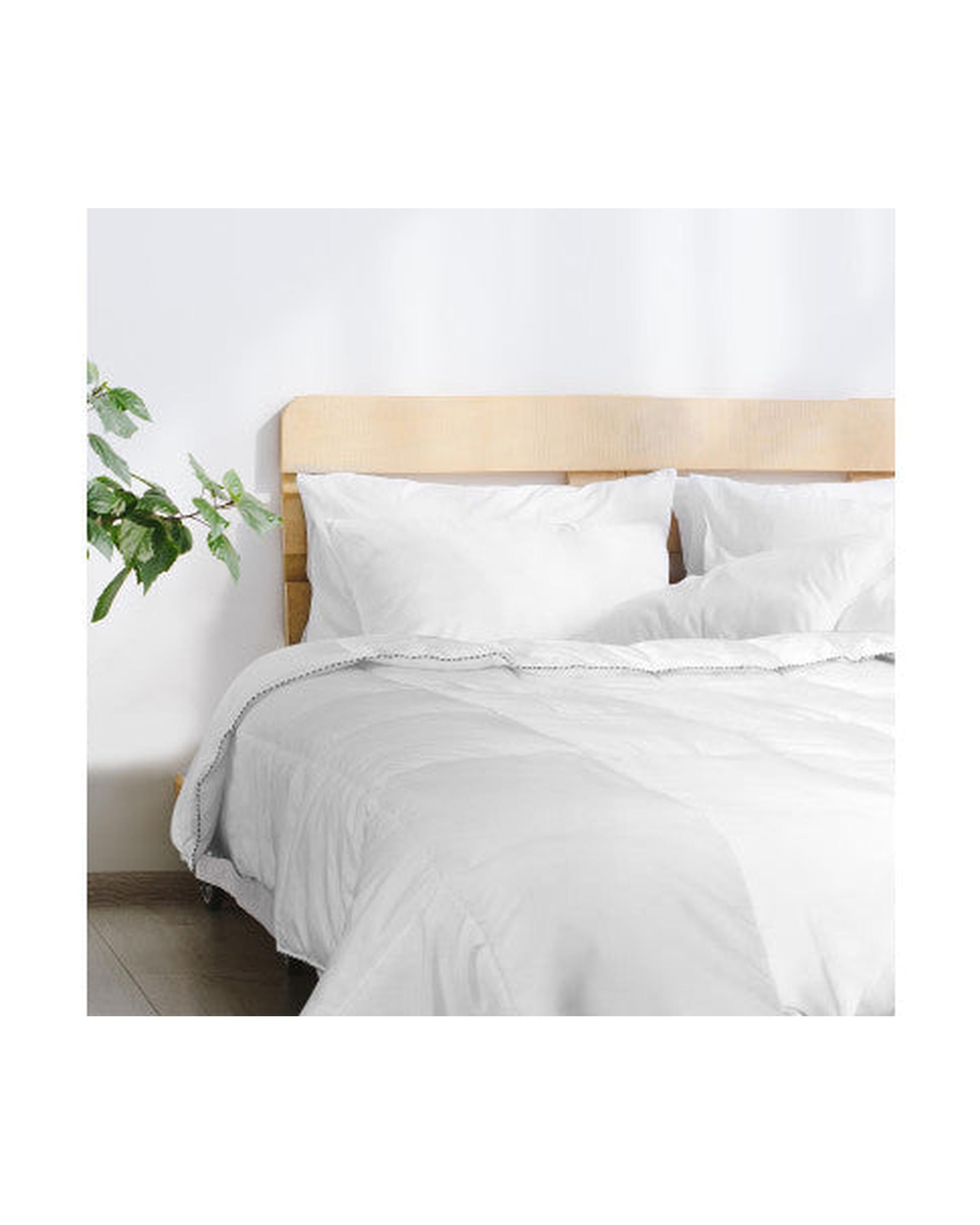 Royal Comfort 250GSM Bamboo Blend Quilt With 1100GSM King Size Hotel Pillow Bedding Set Royal Comfort