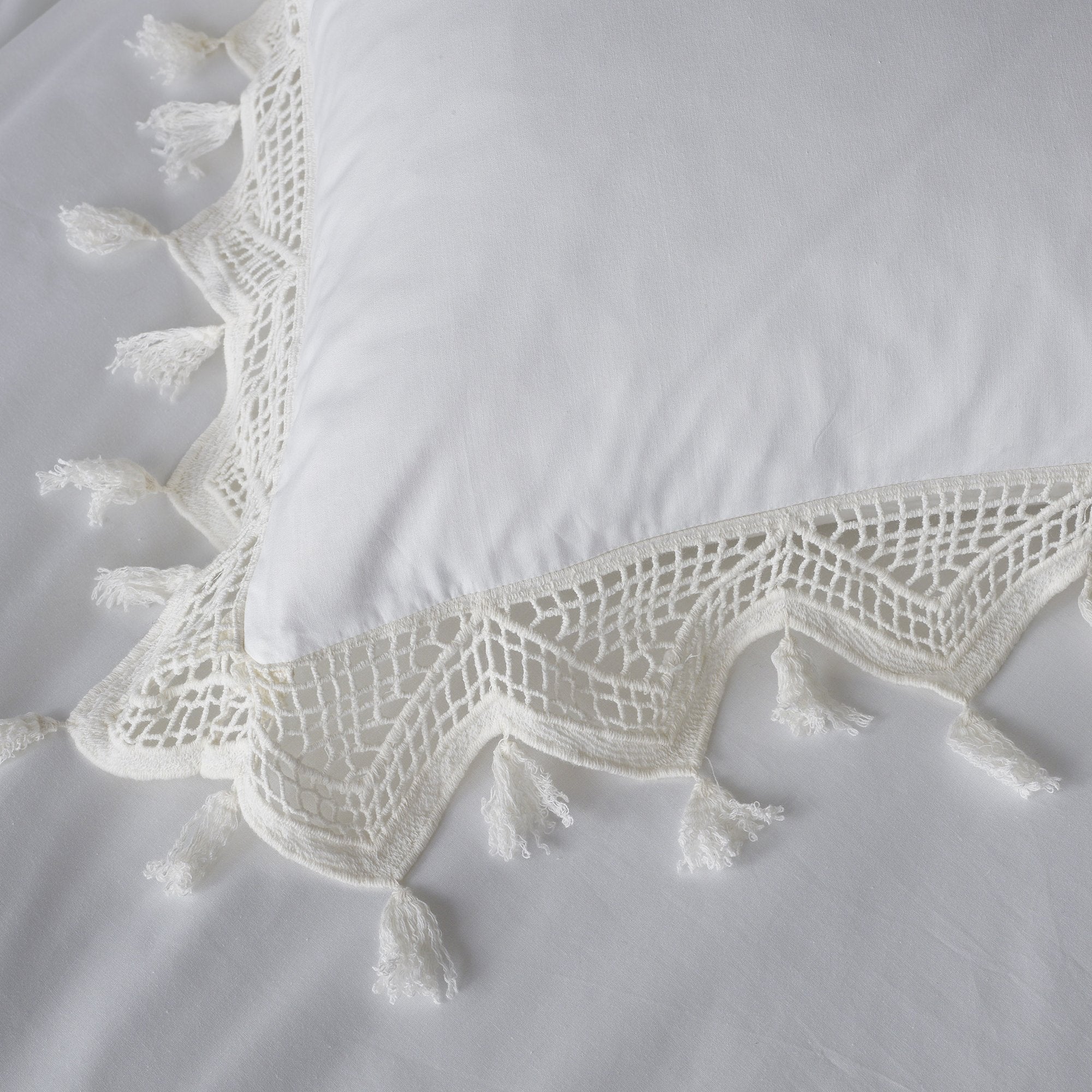 Vintage Design White Gypsy 180TC Cotton Quilt Cover Set Vintage Design