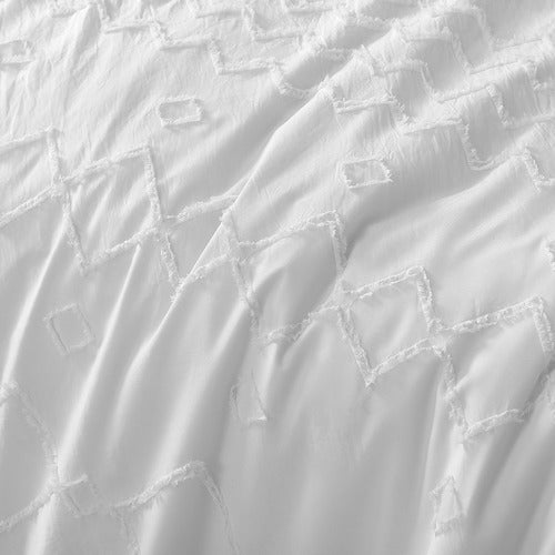 The Big Sleep White Zig Zags Soft Touch Tufted Quilt Cover Sets The Big Sleep