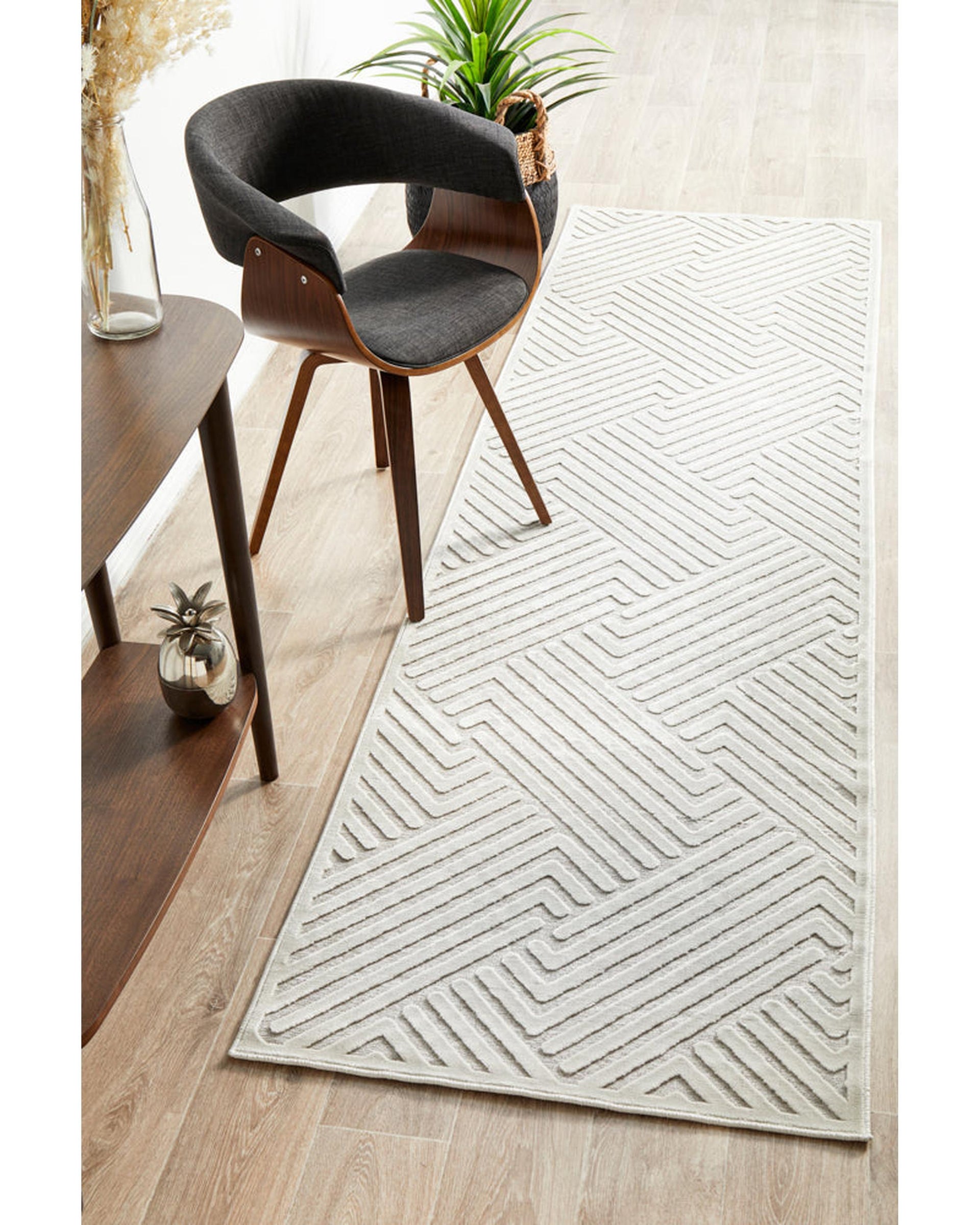 York Cindy  Natural White Runner Rug RUG CULTURE