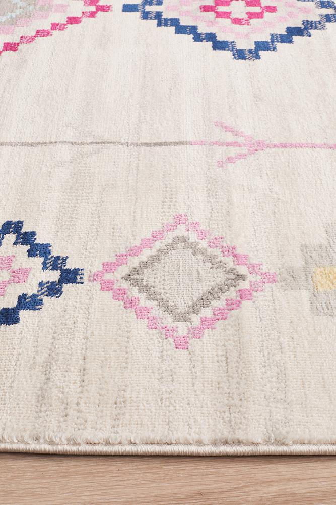 Zanzibar 760 White Rug Culture