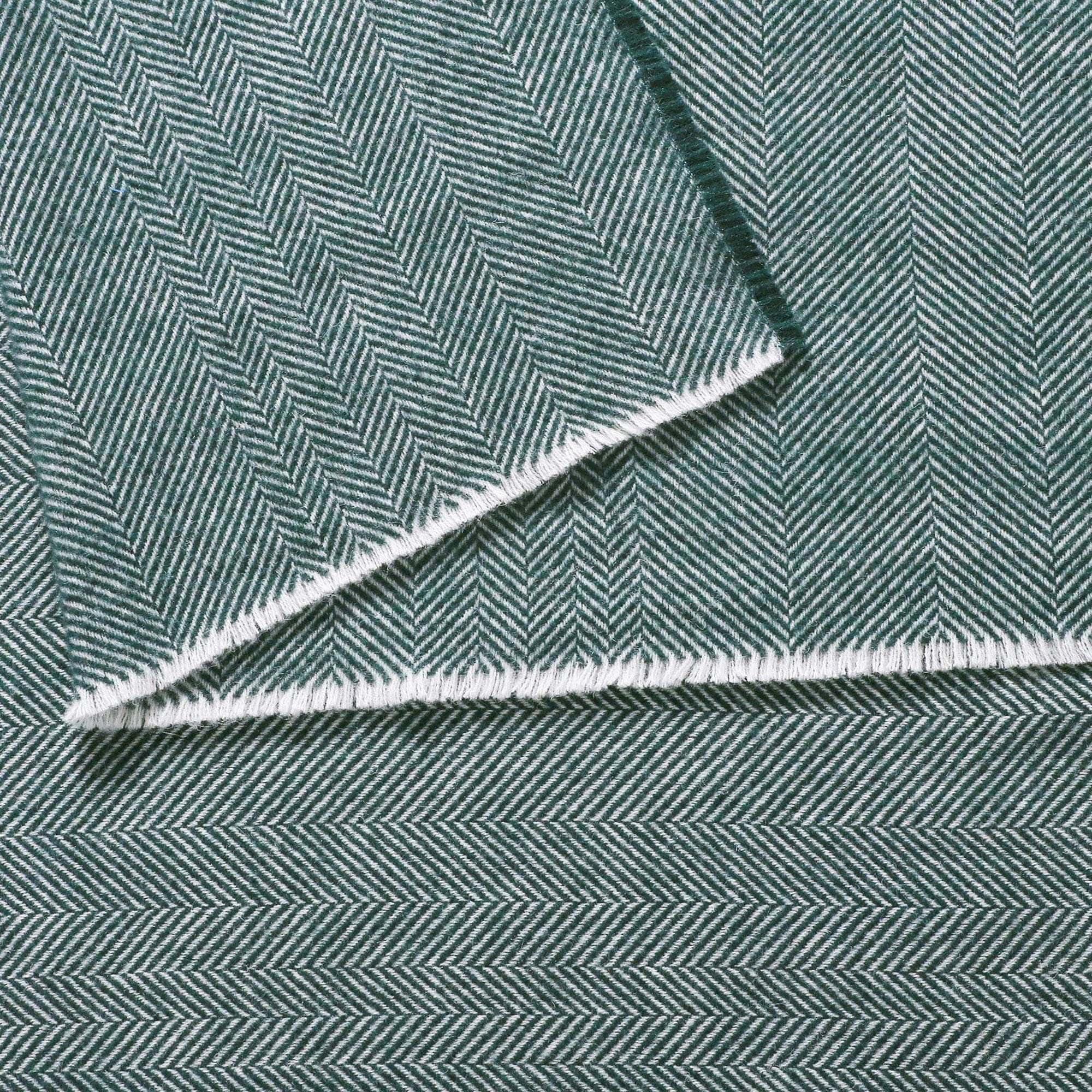 Accessorize Blanket Accessorize Green Herringbone Wool Blanket