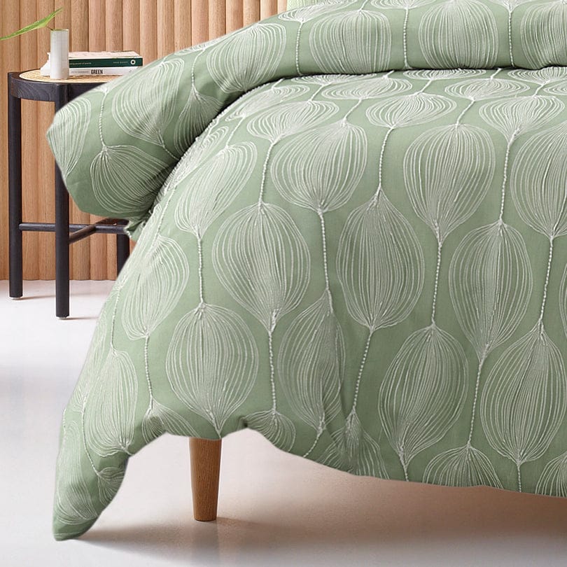 Accessorize Quilt Cover Accessorize Leaf Jacquard Quilt Cover Set